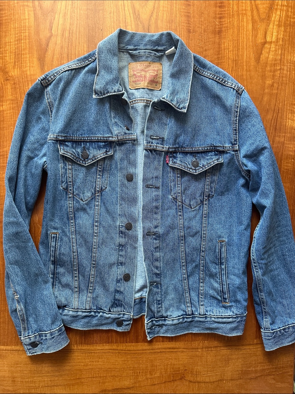 Levi's Medium Blue Denim Jacket - Men's Trucker Style